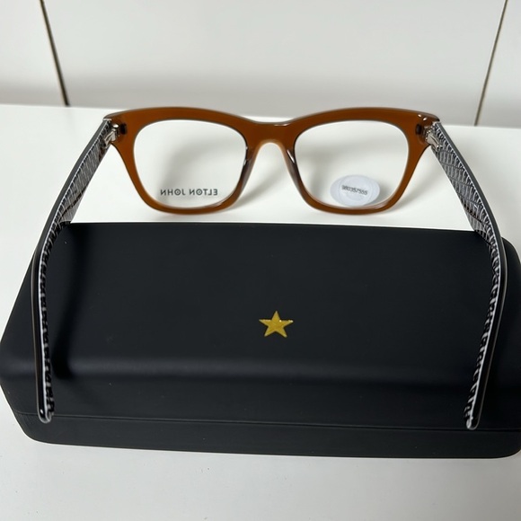 ☀️NWT Elton John Fashion Glasses Chaperone - Picture 8 of 10